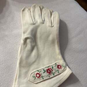 Vintage Hand Embroidered Cotton Gloves with Floral Embroidery Accents
